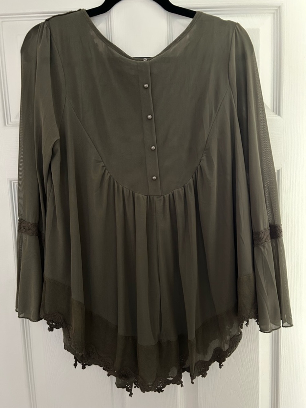 NWT Olive Green Lace Yoke Boho Blouse - Picture 3 of 3